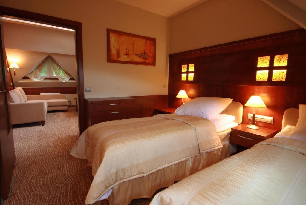 Hotel Sahara Bielsko-Biala Ruang foto