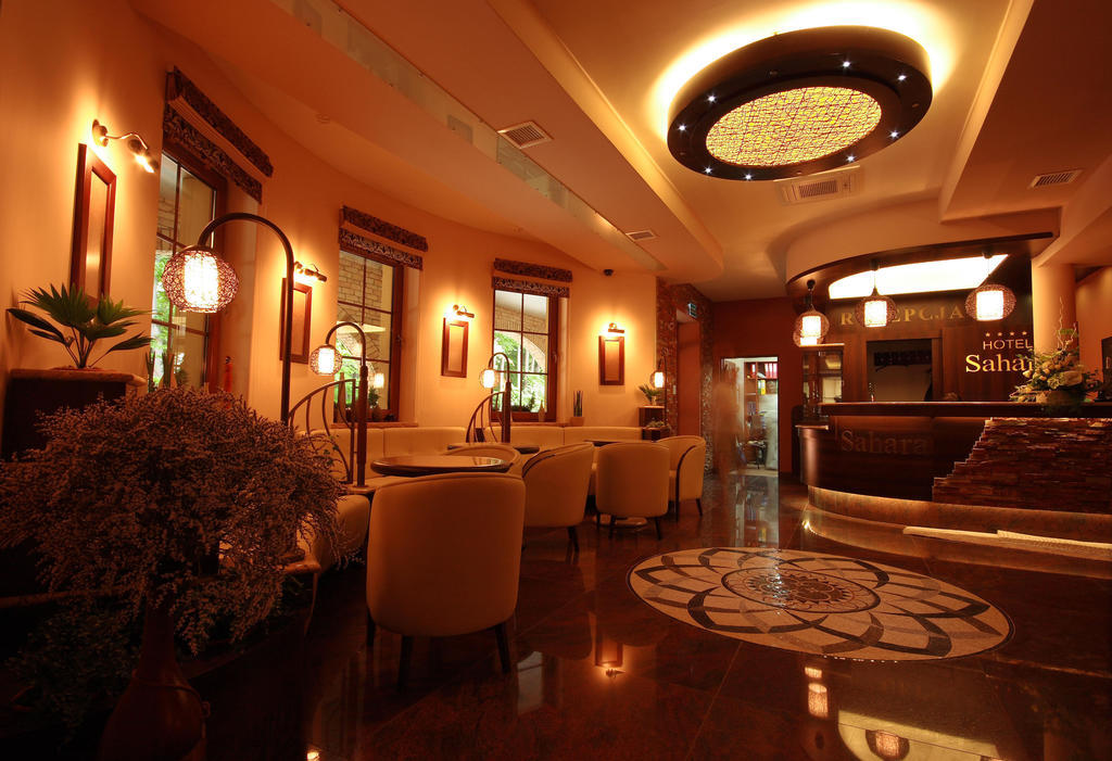 Hotel Sahara Bielsko-Biala Bagian luar foto