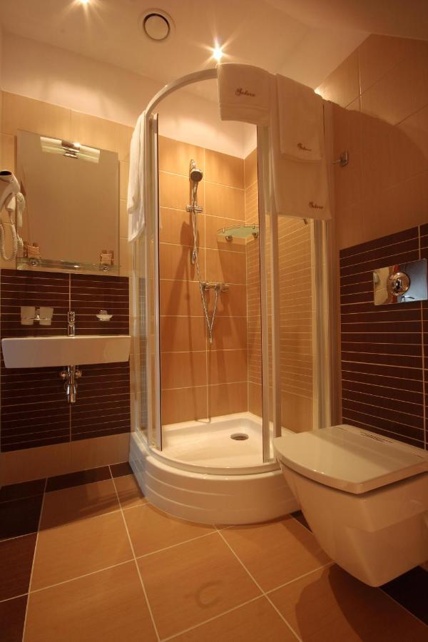 Hotel Sahara Bielsko-Biala Ruang foto